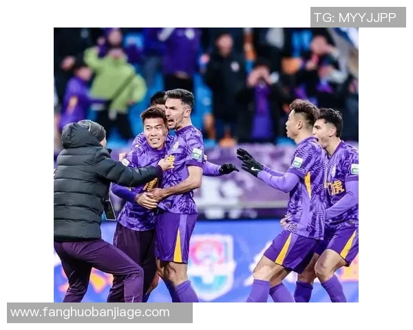 最刚足球明星盘点 哪位球员凭借铁血硬汉形象赢得全场喝彩