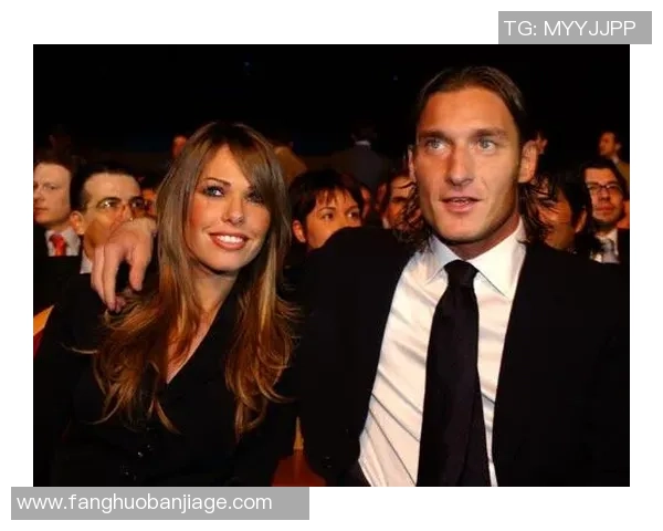 意大利足球球星妻子们的独特魅力与背后的故事揭秘