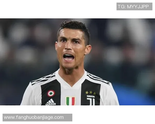 足球球星六边形图案全解析从梅西到C罗的经典设计与风格